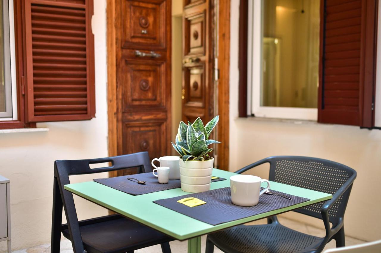 Paolina Boutique Apartment روما المظهر الخارجي الصورة